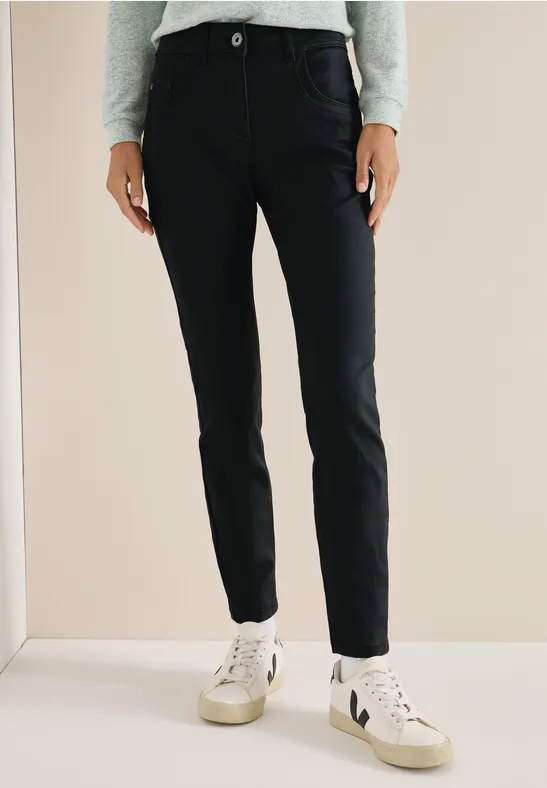Hose im Leder-Look Black