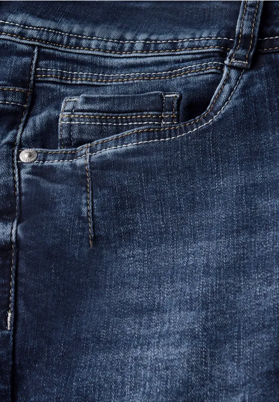 Jeans im Casual Fit mid blue wash