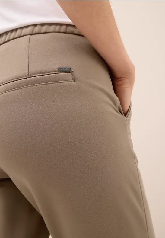 Casual Fit Hose natural taupe