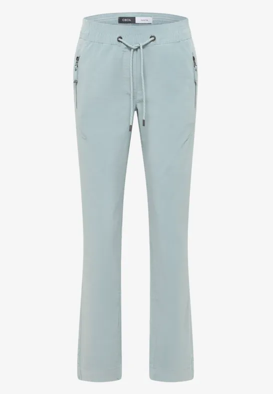 Cordhose im Causal Fit light mint blue