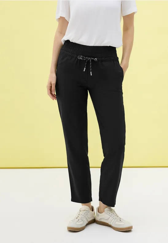 Loose Fit Hose Black