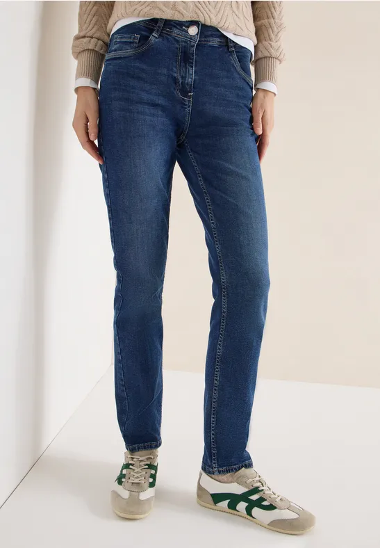 Jeans im Slim Fit mid blue wash