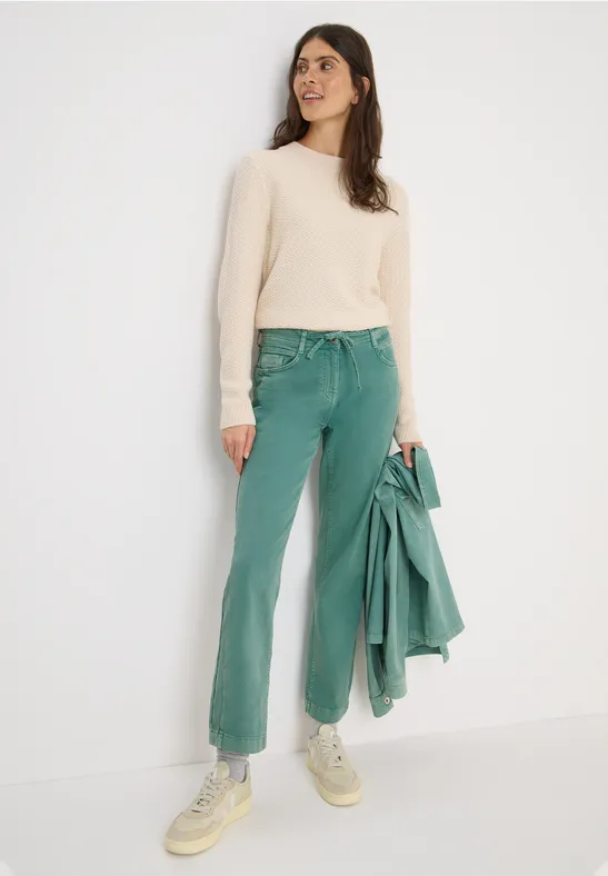 Jeans Colored Straight Legs jewel green