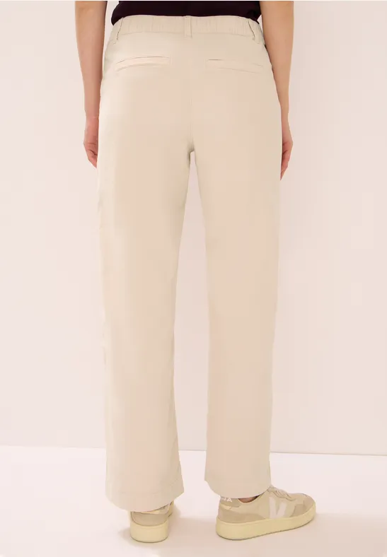 Wide Legs pantalon en velours côtelé oat milk beige