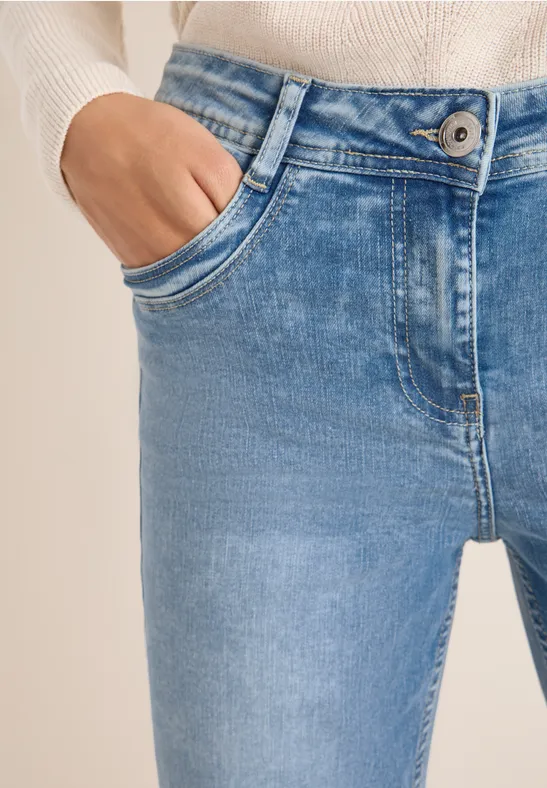 Bootcut Jeans light blue wash