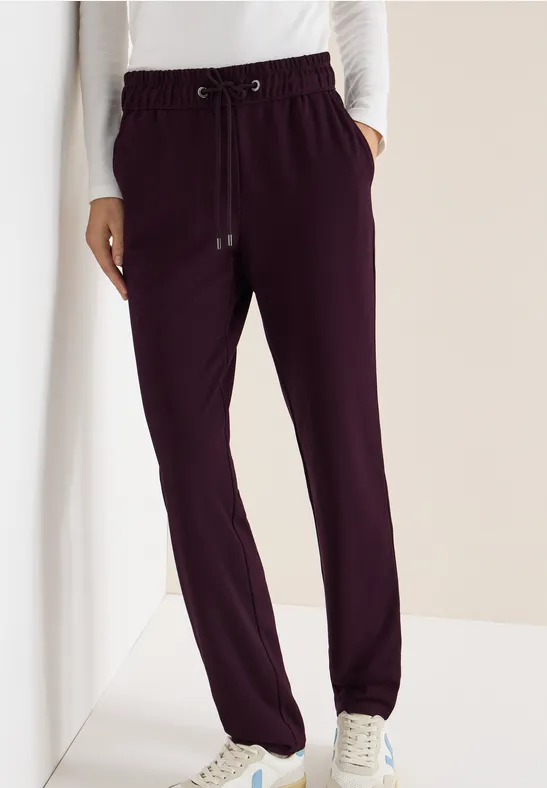 Hose mit Glitzer-Tape eggplant red