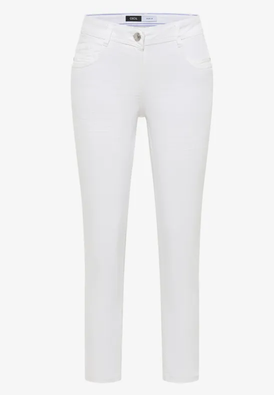 Weiße Slim-Fit-Hose mit klassischen Taschen und engem Schnitt.
