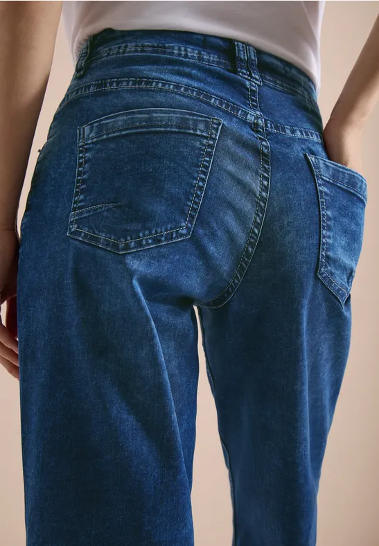 High Waist Wide Leg Jeans im Loose Fit mid blue used wash