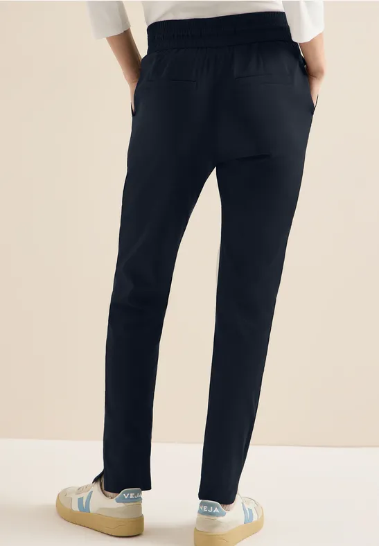 Leichte Hose im Casual Fit mit Stretch universal blue