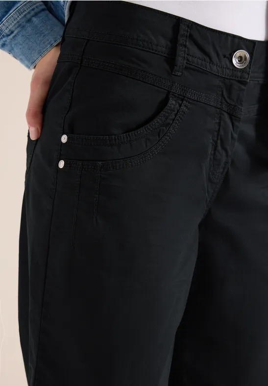 High Waist Flared Leg Hose im Loose Fit Black