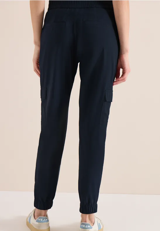 Mid Waist Slim Leg Hose im Cargo-Look universal blue