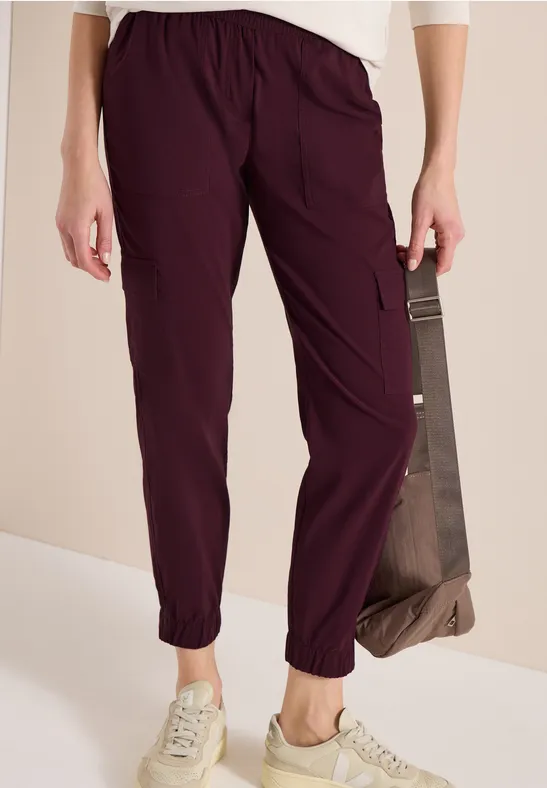 Mid Waist Slim Legs broek in cargo-look grape red