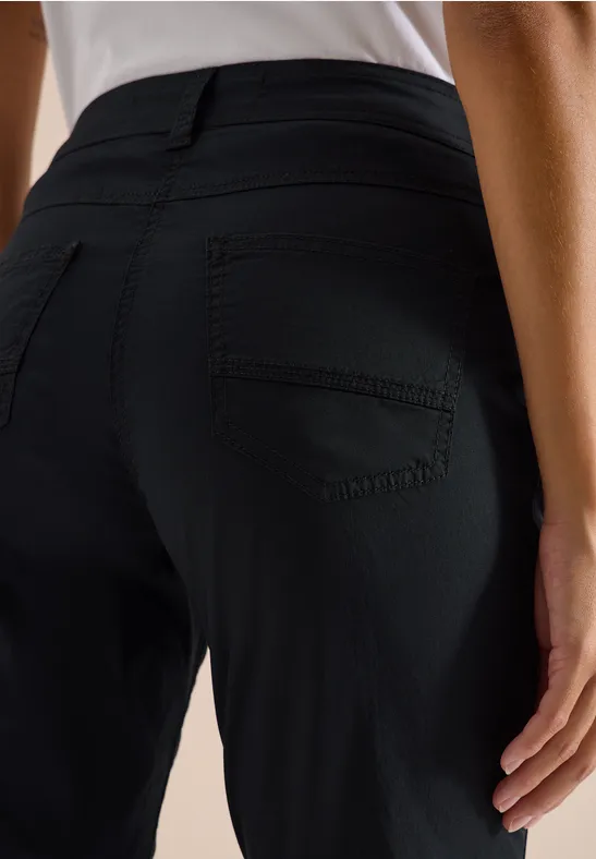 Mid Waist Casual Fit Hose mit Turn Up Black