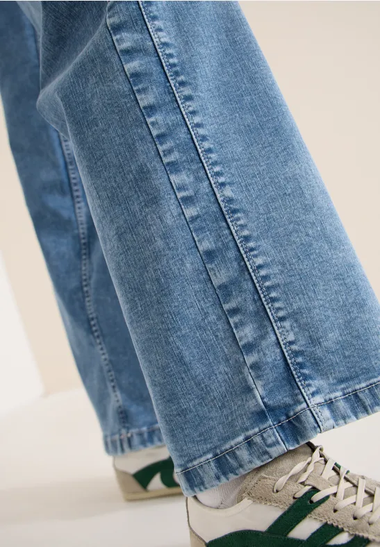 Wide Legs Jeans light blue washed