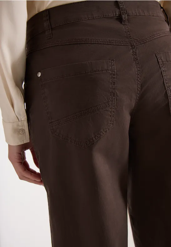 Mid Waist Barrel Leg Hose im Casual Fit macchiato brown