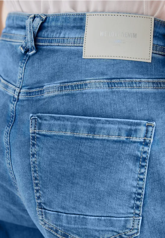 High Waist Wide Leg Jeans im Slim Fit light blue washed