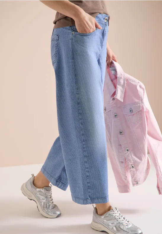 7/8 Wide Leg Jeans im Loose Fit vanilla white