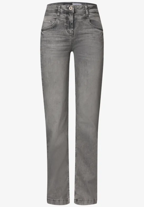 Jean gris coupe droite avec cinq poches, braguette à boutons et fermeture éclair classique.