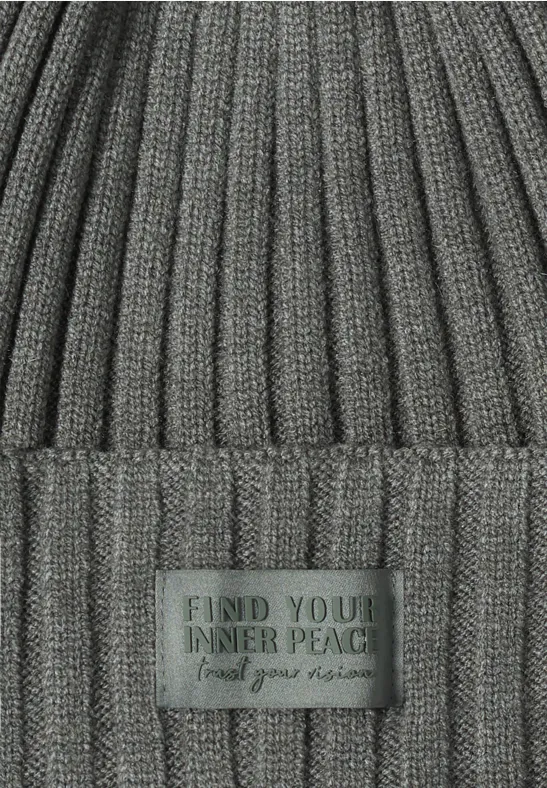 Strickmütze in Unifarbe pastel olive