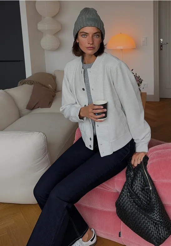 Strickmütze in Unifarbe pastel olive