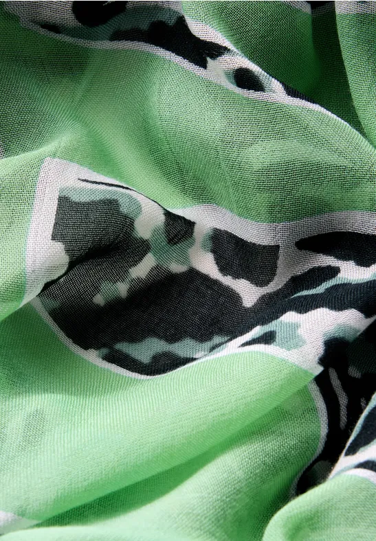 Gemusterter Loop Schal ink green