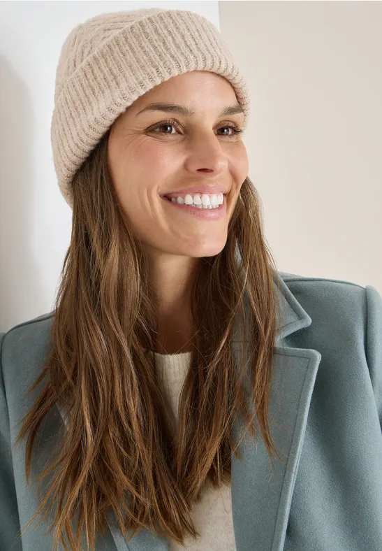 Bonnet tricoté avec structure sandalwood beige melange