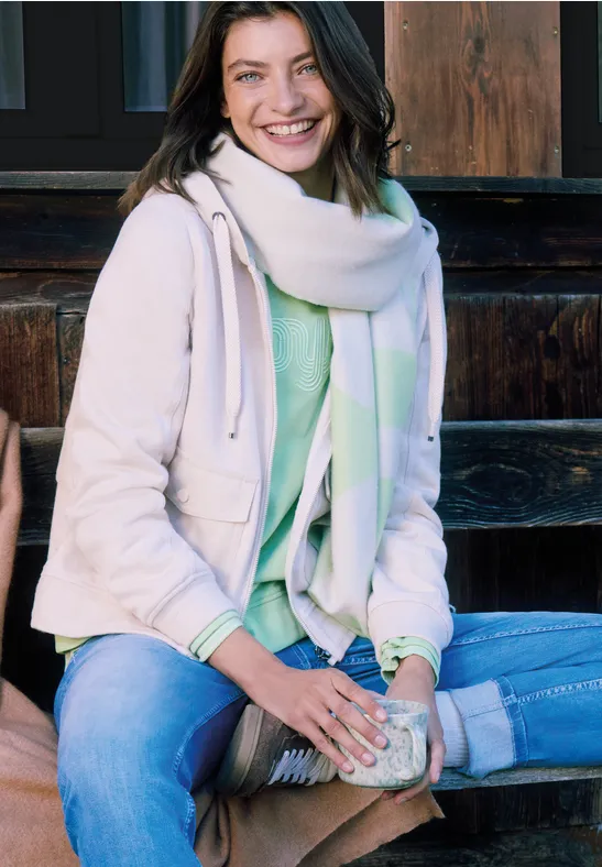 Kuscheliger Schal bamboo green