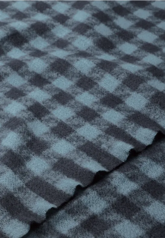Kuscheliger Schal mit Fransen und Muster dark navy blue