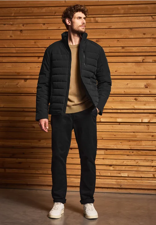 Steppjacke mit Stehkragen brilliant black