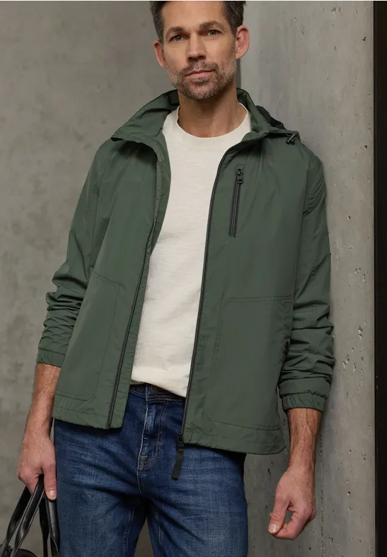 Jas met capuchon in de kraag safari green