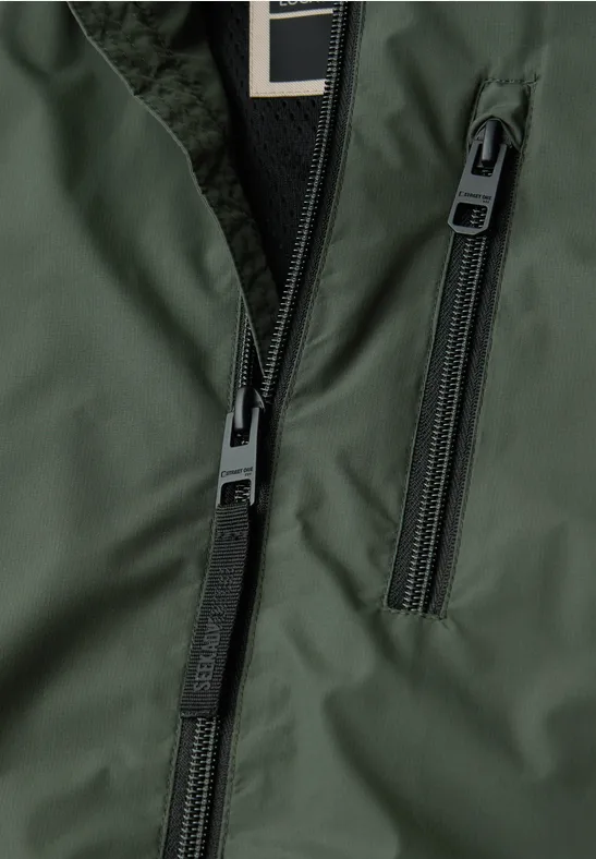 Jas met capuchon in de kraag safari green