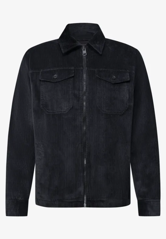 Schwarze Cord-Jeansjacke mit Reißverschluss, Hemdkragen und Brusttaschen im schlichten, klassischen Stil.