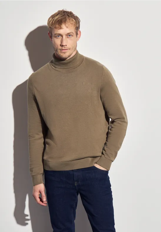Basic Turtleneck Pullover dull brown