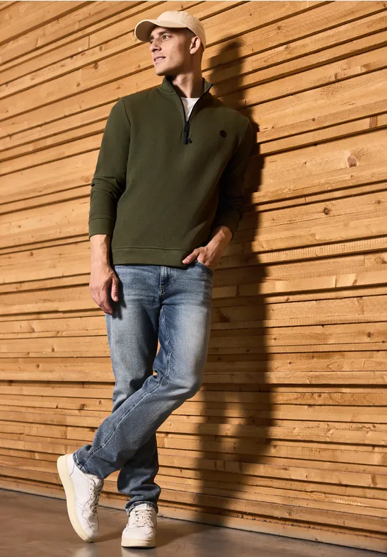 Strukturpullover mit Troyer vintage green
