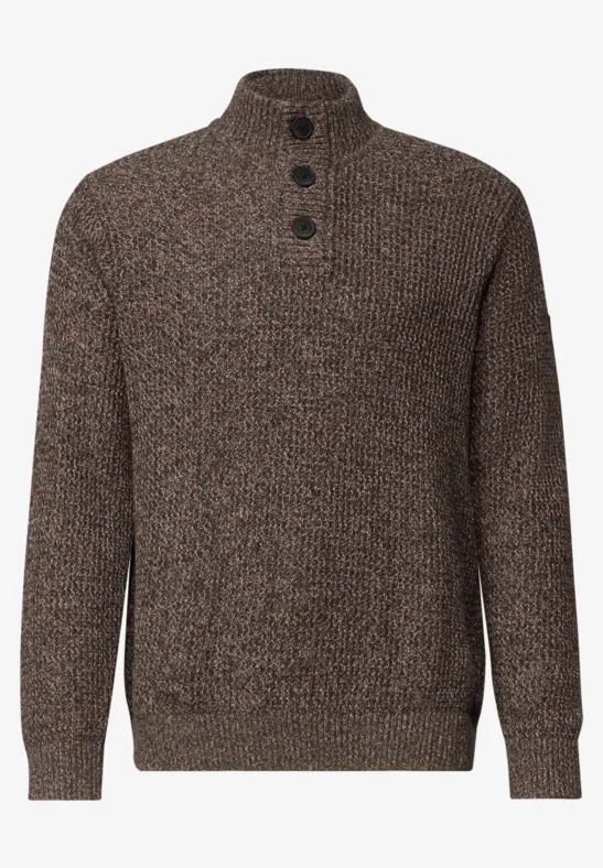 Brauner Strickpullover mit Stehkragen und Knopfleiste, meliert, bequem und stylisch.