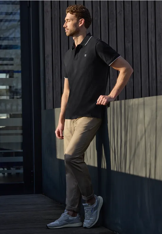 Basic Piqué Poloshirt mit Kontrastdetail Black