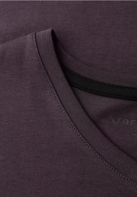 Basic V-Neck T-Shirt bordeaux red