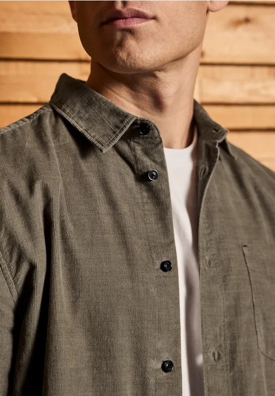 Chemise en velours côtelé doux mocha brown