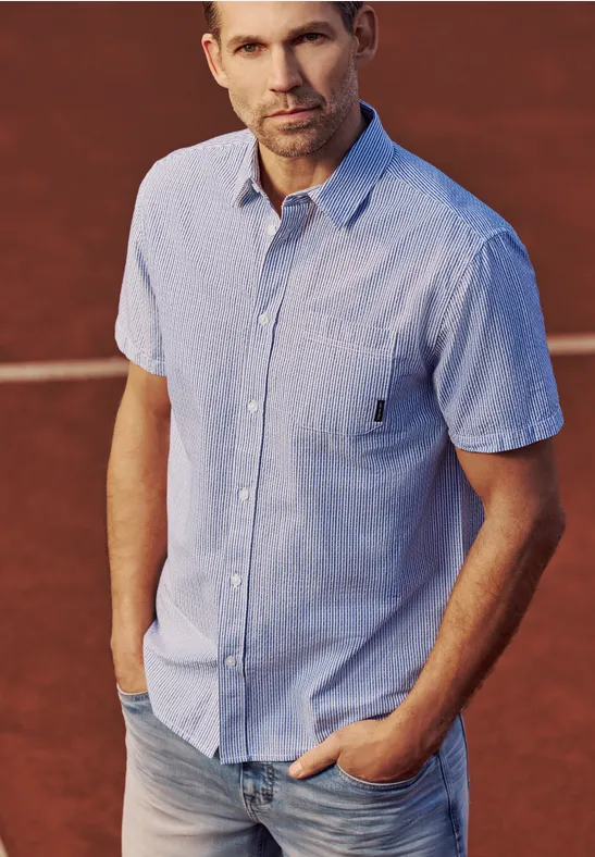 Kurzarm Hemd mit Brusttasche und Streifen bright white