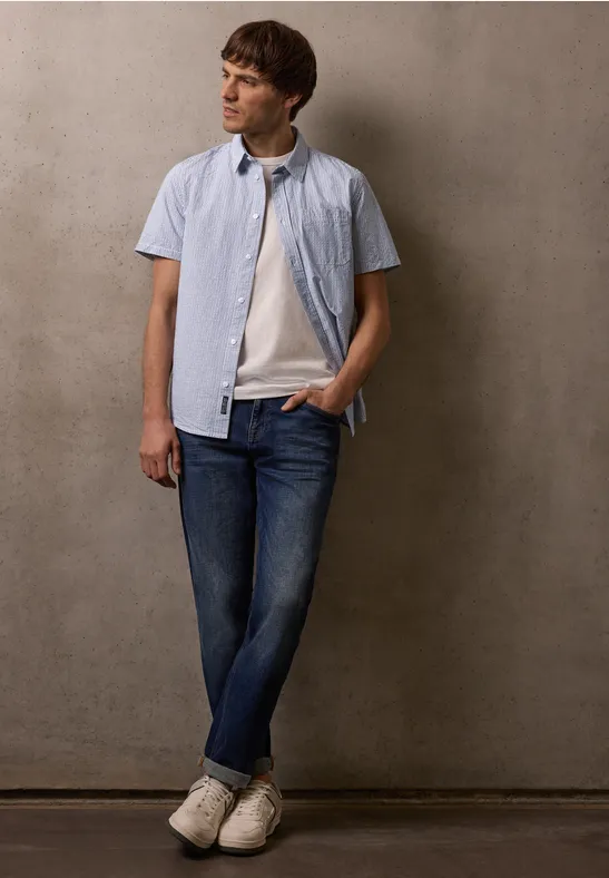 Kurzarm Hemd mit Brusttasche und Streifen bright white