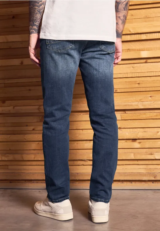 Straight Leg Jeans indigo blue wash