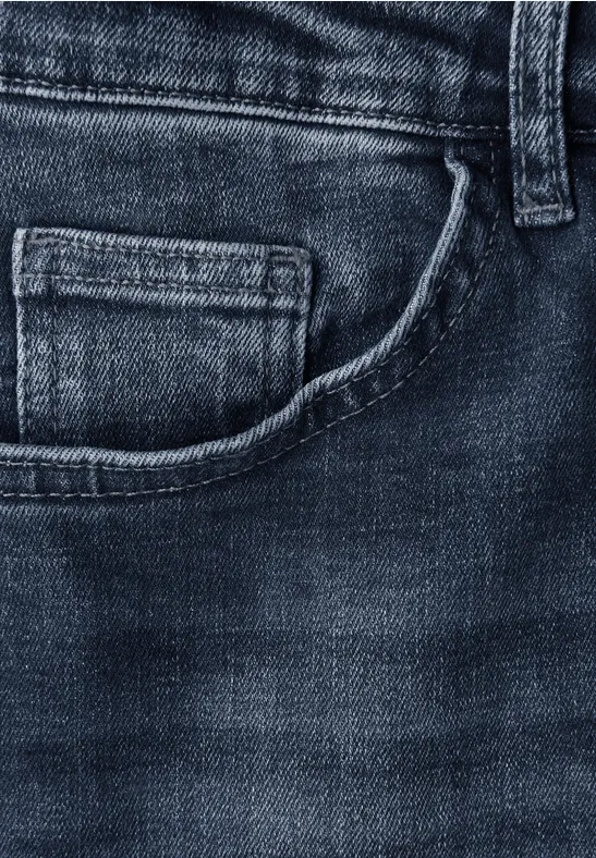 Straight Leg Jeans indigo blue wash