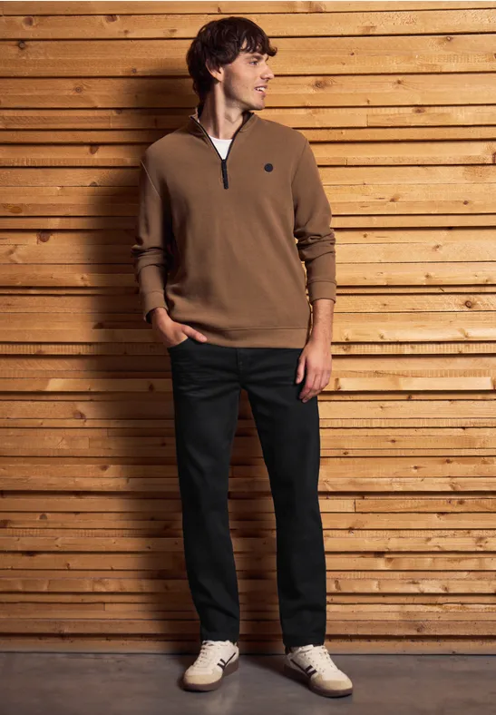 Straight Leg Jeans clean black