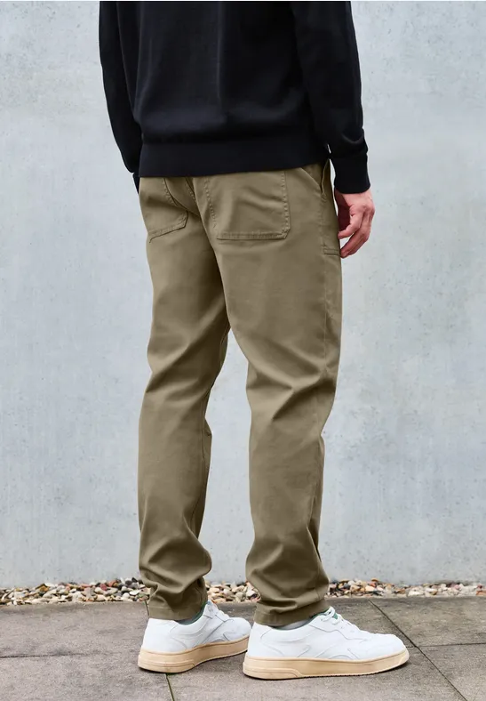 Chino mit Taschen mocha brown