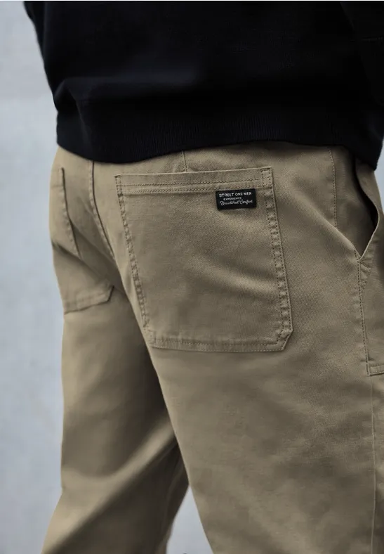 Chino mit Taschen mocha brown