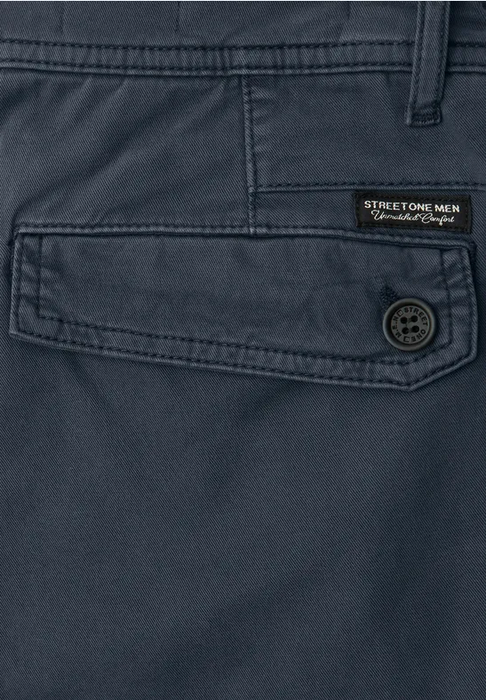 Zachte chino's in een verwassen look dark sky blue