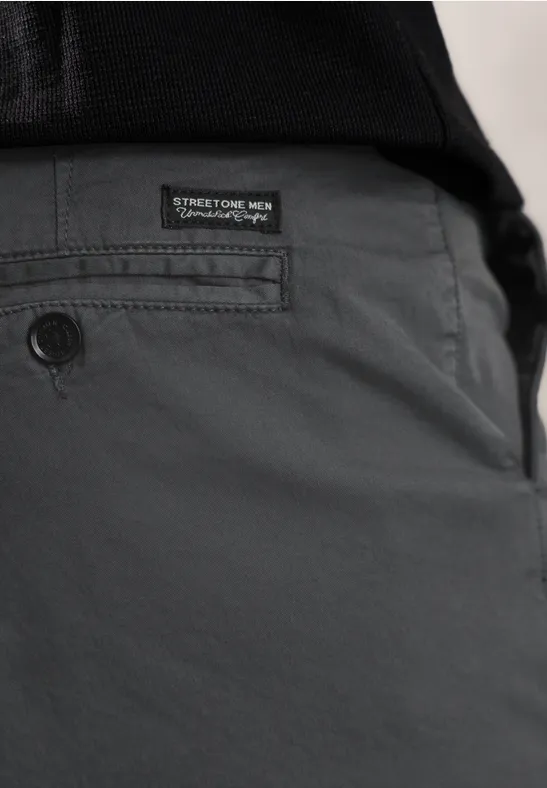 Chino avec ceinture stretch industrial grey