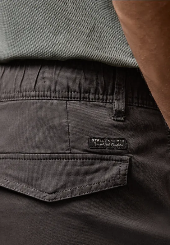 Chino met structuur industrial grey