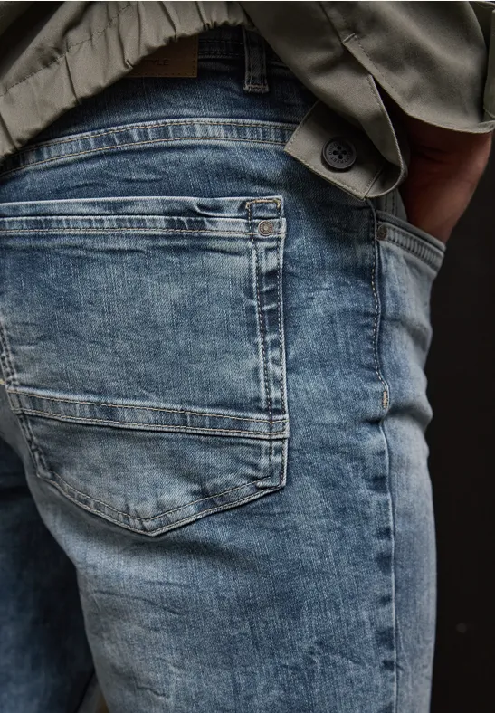 Slim Leg Jeans soft greencast random wash