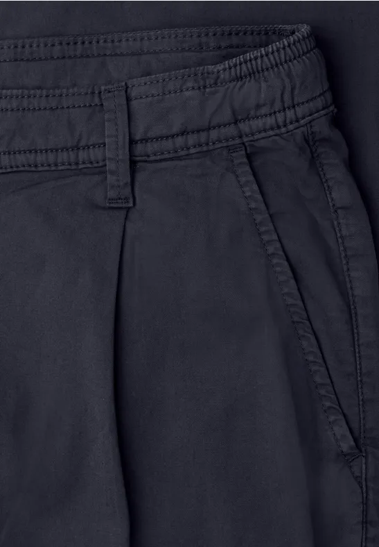 Chino Straight Leg en qualité légère dark ink blue